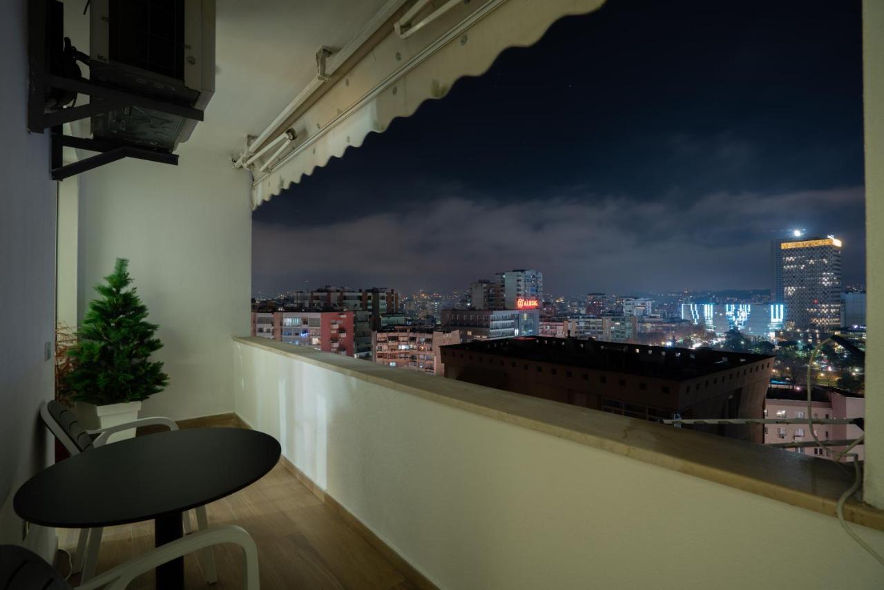 Center Tirana Liv Apartment Exteriör bild